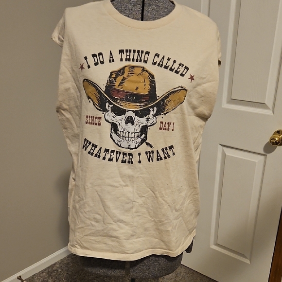 I Do A Thing Called Whatever I Want Graphic Muscle Tee - Picture 2 of 5